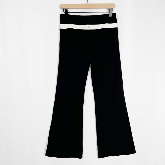 Lululemon Groove Pant Full-On Luon Flared Leggings Yoga Mid High Waisted Rise - Picture 6 of 8